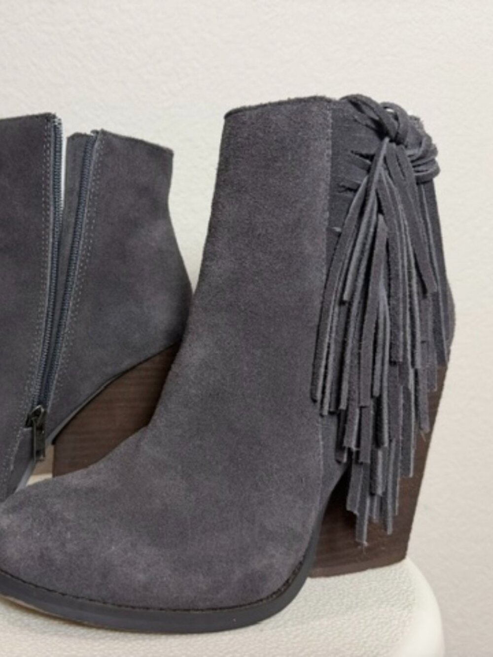 🤎 Very Volatile “Dreamcatch” Fringe Booties (No Box)